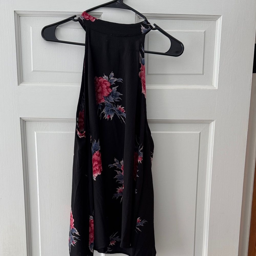 Entro Black and Red Floral Halter